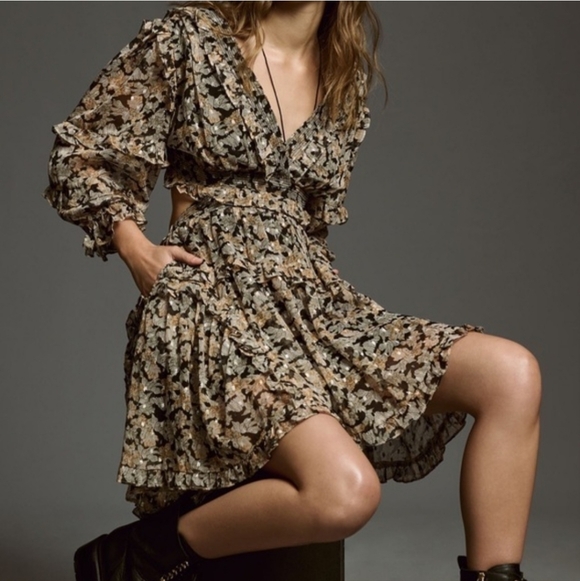 NWT $178 Anthropologie V-Neck Ruffle Cutout Dress (Size Small - Picture 2 of 14